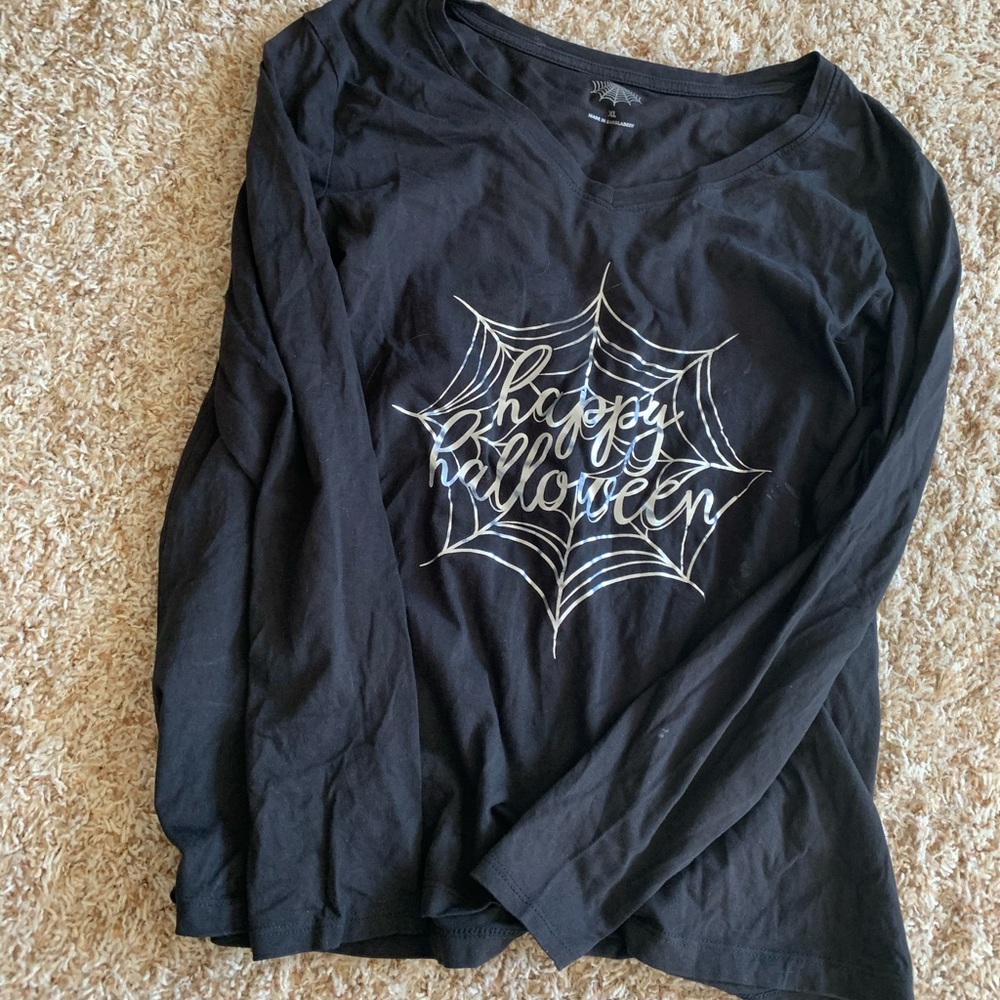 Halloween shirt 🖤 🎃 👻